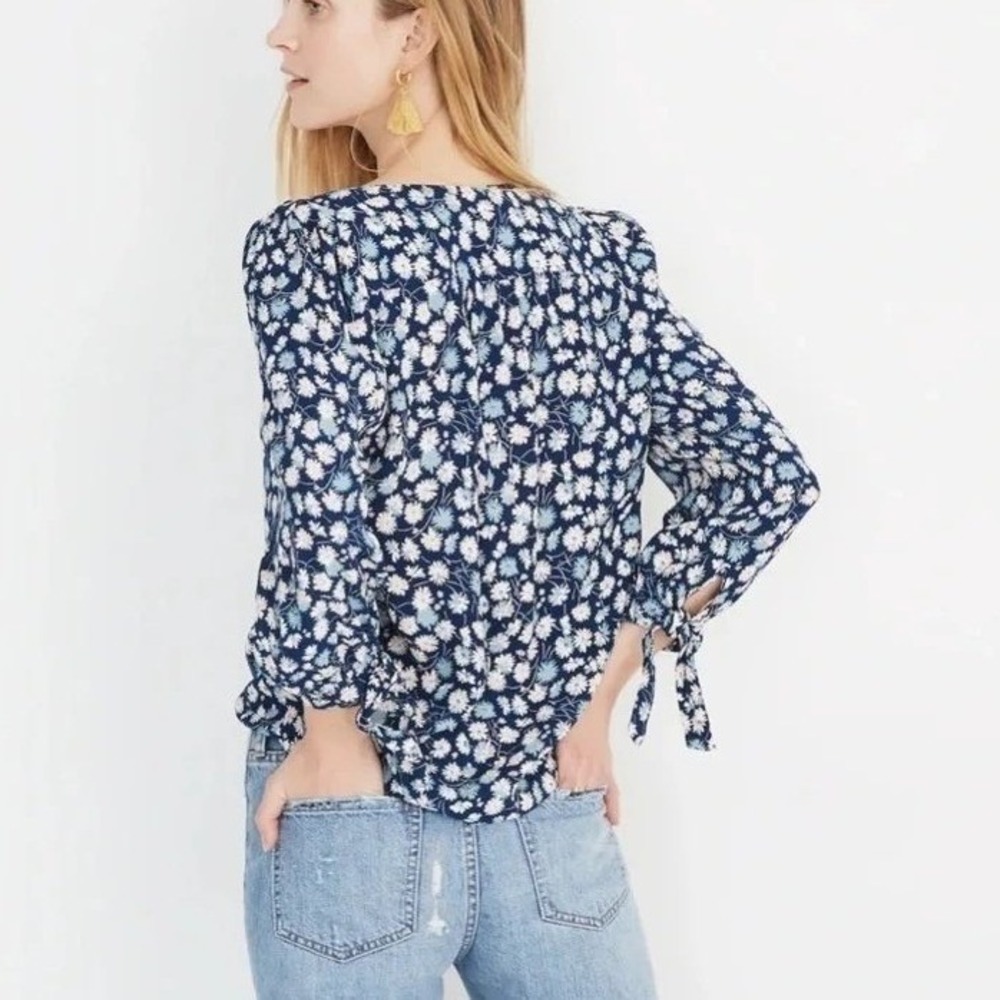 Madewell Tie-Sleeve Button Down Top in French Floral Size Medium - Picture 2 of 9